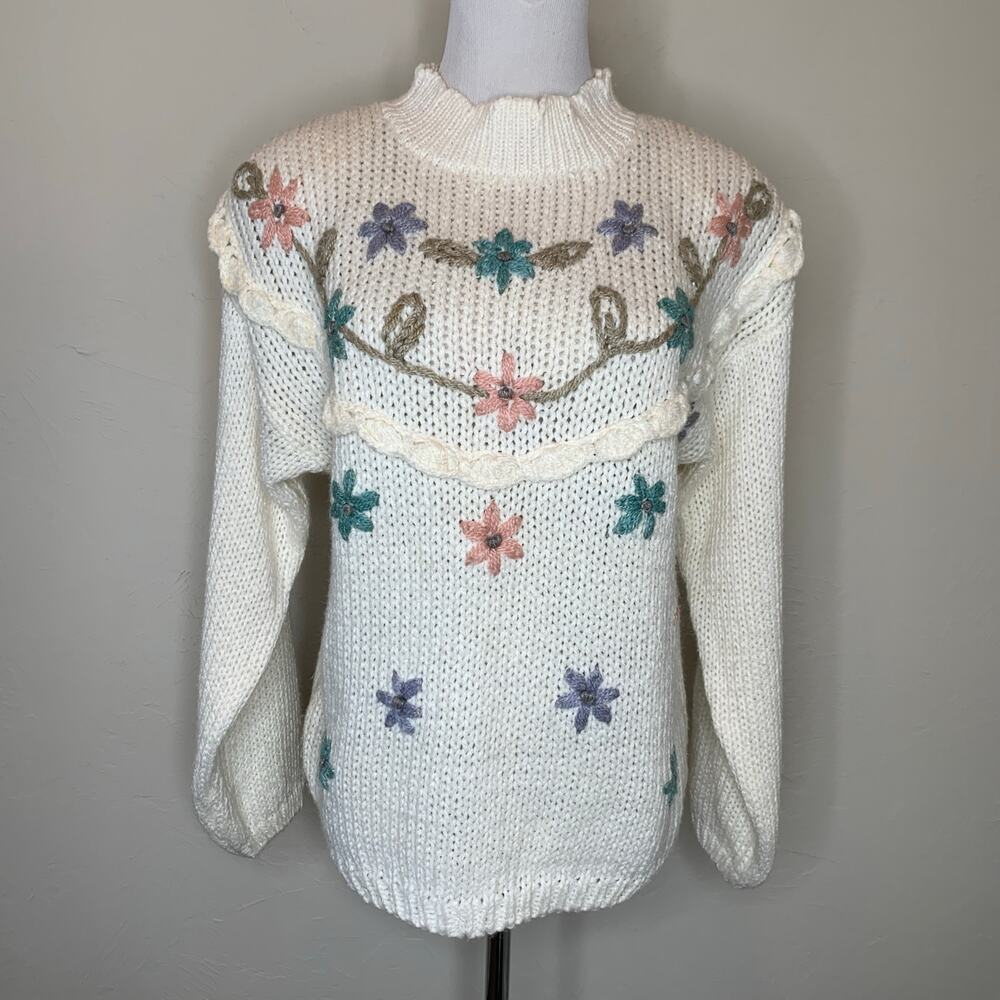 Vintage 80s Sweater Cream Flower 3D Embellishment Sz Small